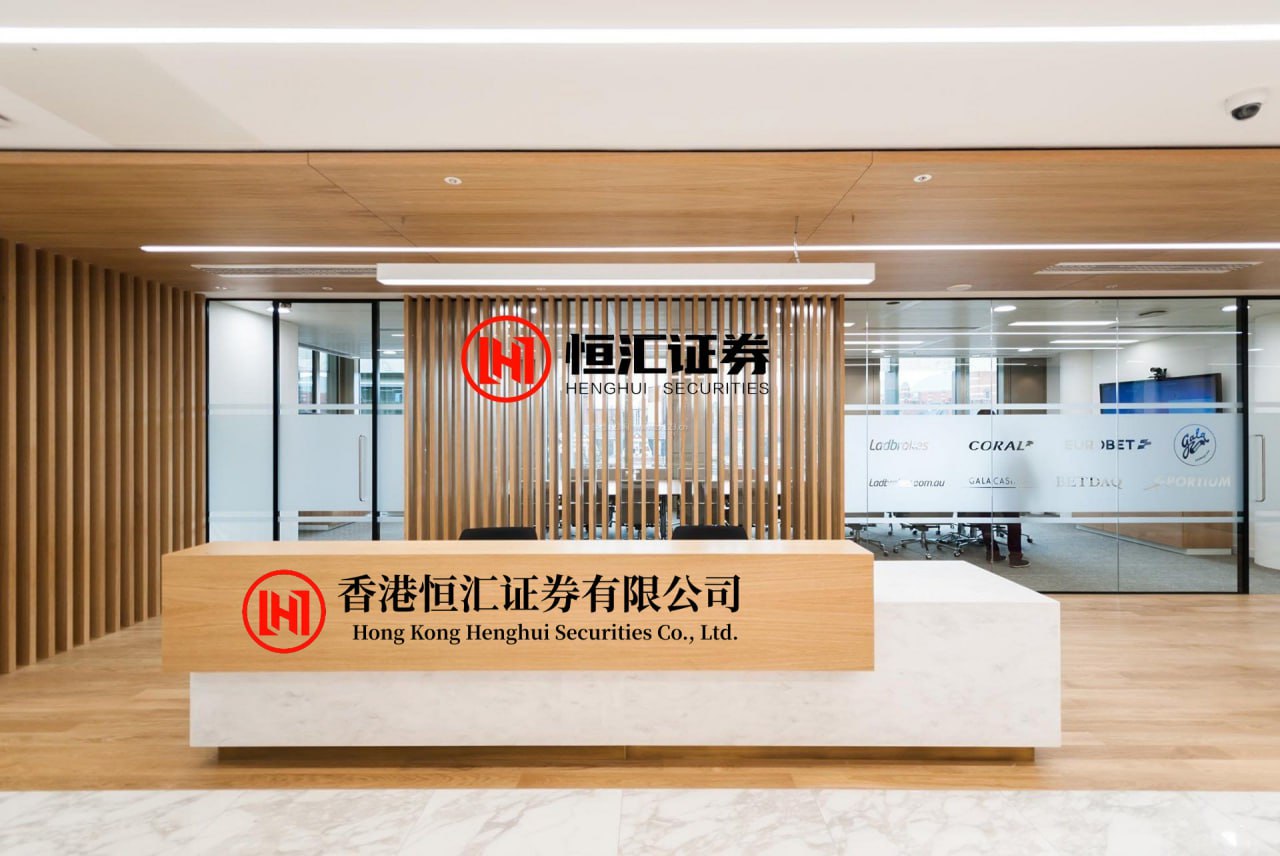安信 伯克希尔股东大会上午场会议已结束